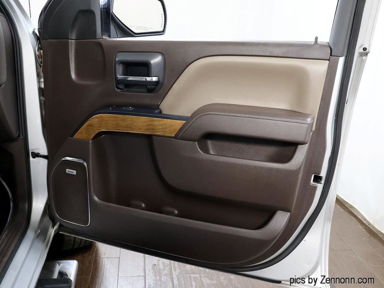 Used 2017 Chevrolet Silverado 1500 LTZ w/ LTZ Plus Package image 30