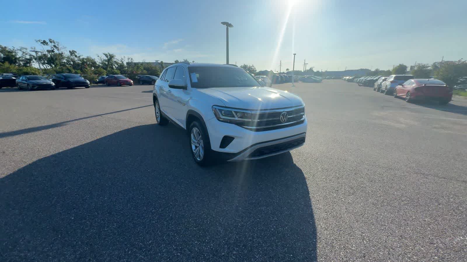 Used 2021 Volkswagen Atlas Cross Sport SEL FWD image 2