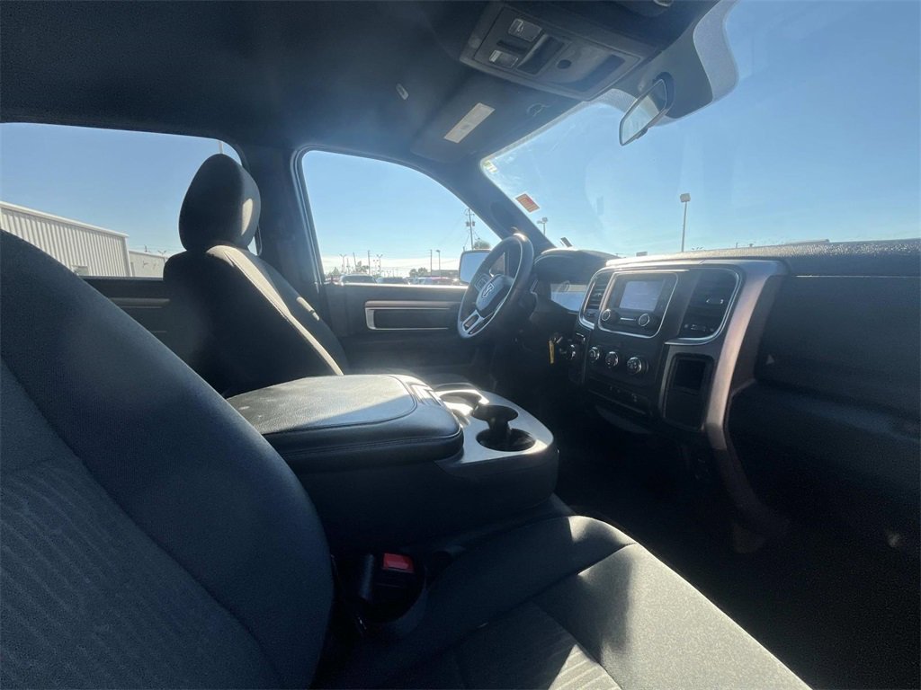 Used 2024 RAM 1500 Classic Warlock image 19