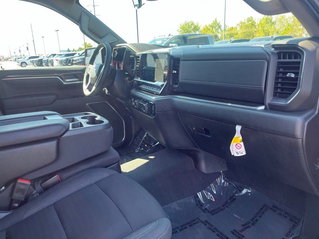Certified 2023 Chevrolet Silverado 1500 RST image 16