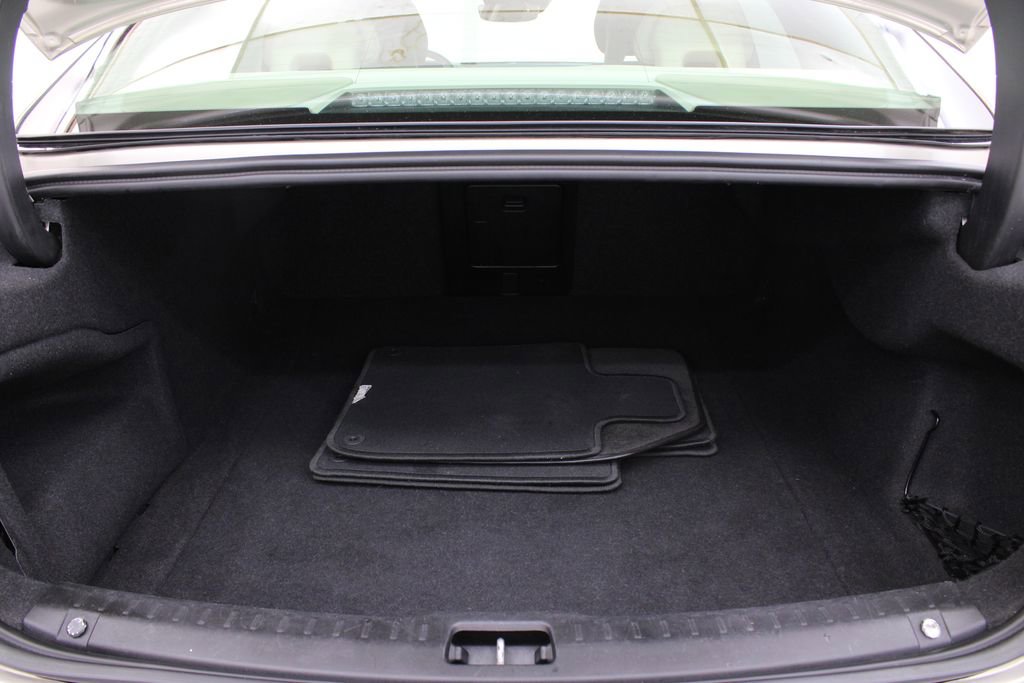 Used 2018 Volvo S90 T5 Momentum w/ Convenience Package image 32