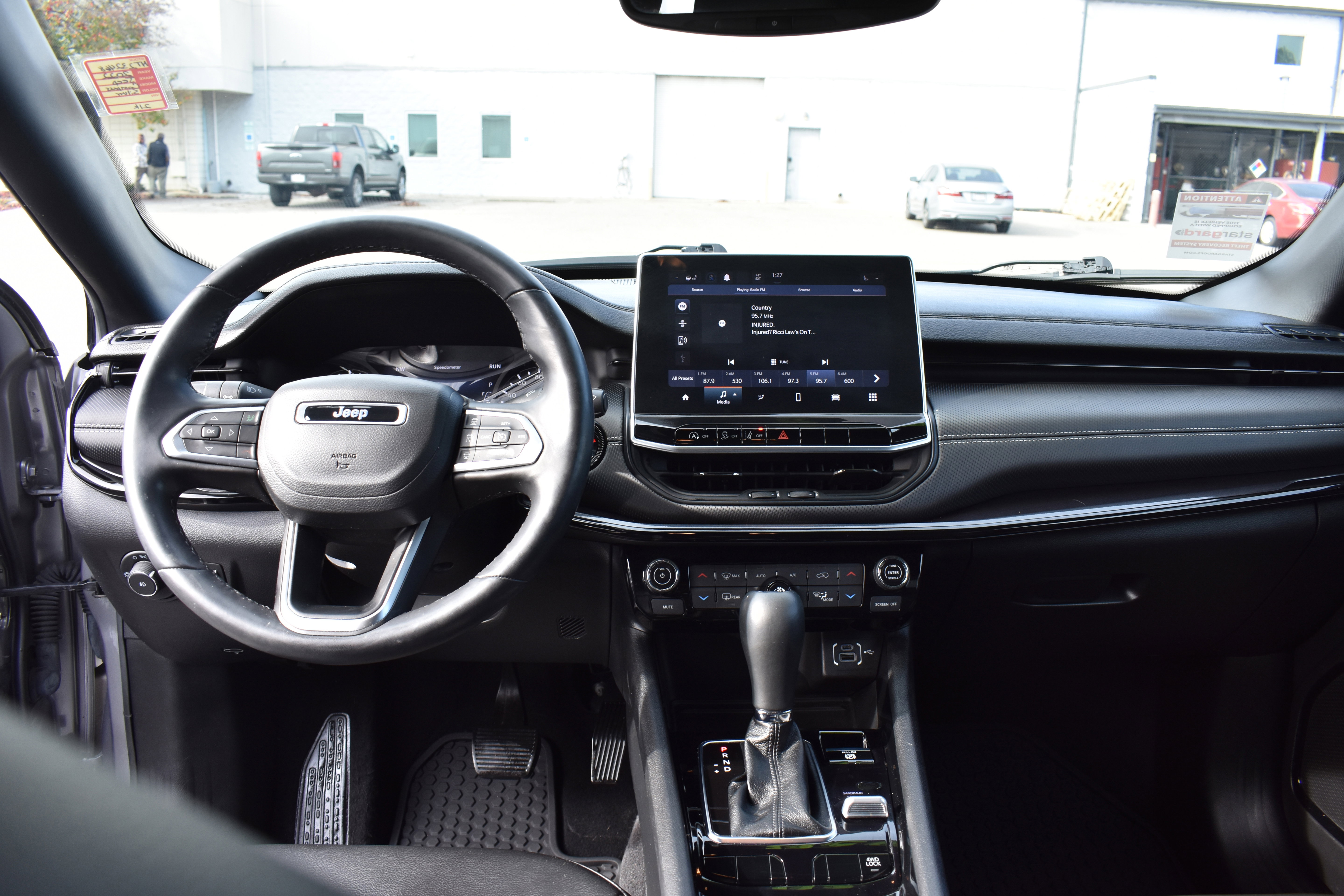 Used 2022 Jeep Compass Altitude w/ Convenience Group image 31