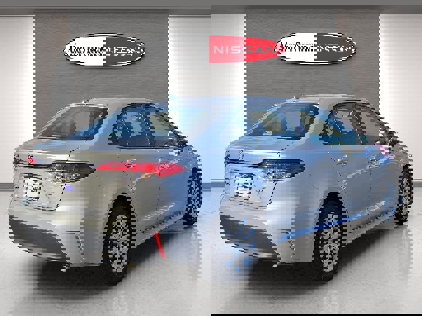 Used 2024 Toyota Corolla LE image 6