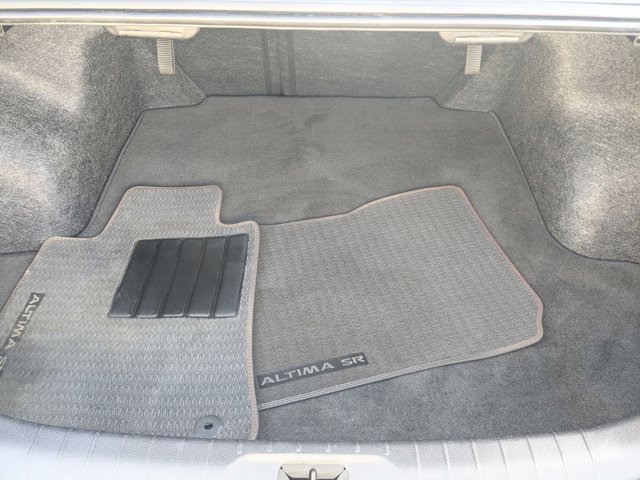 Used 2024 Nissan Altima 2.5 SR FWD image 6