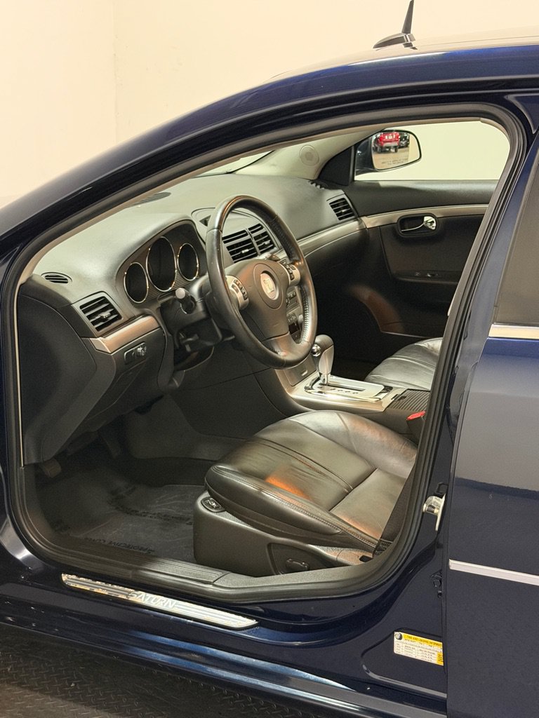 Used 2007 Saturn Aura XR w/ Premium Trim Pkg FWD image 8