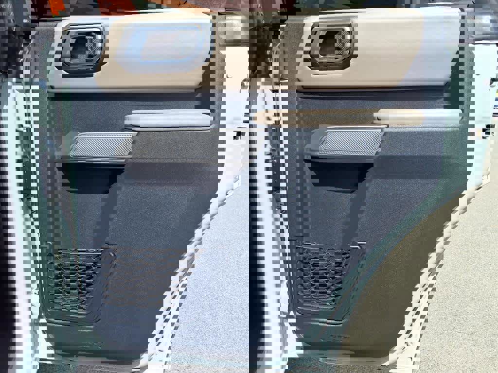 Used 2023 Ford Bronco Wildtrak image 22