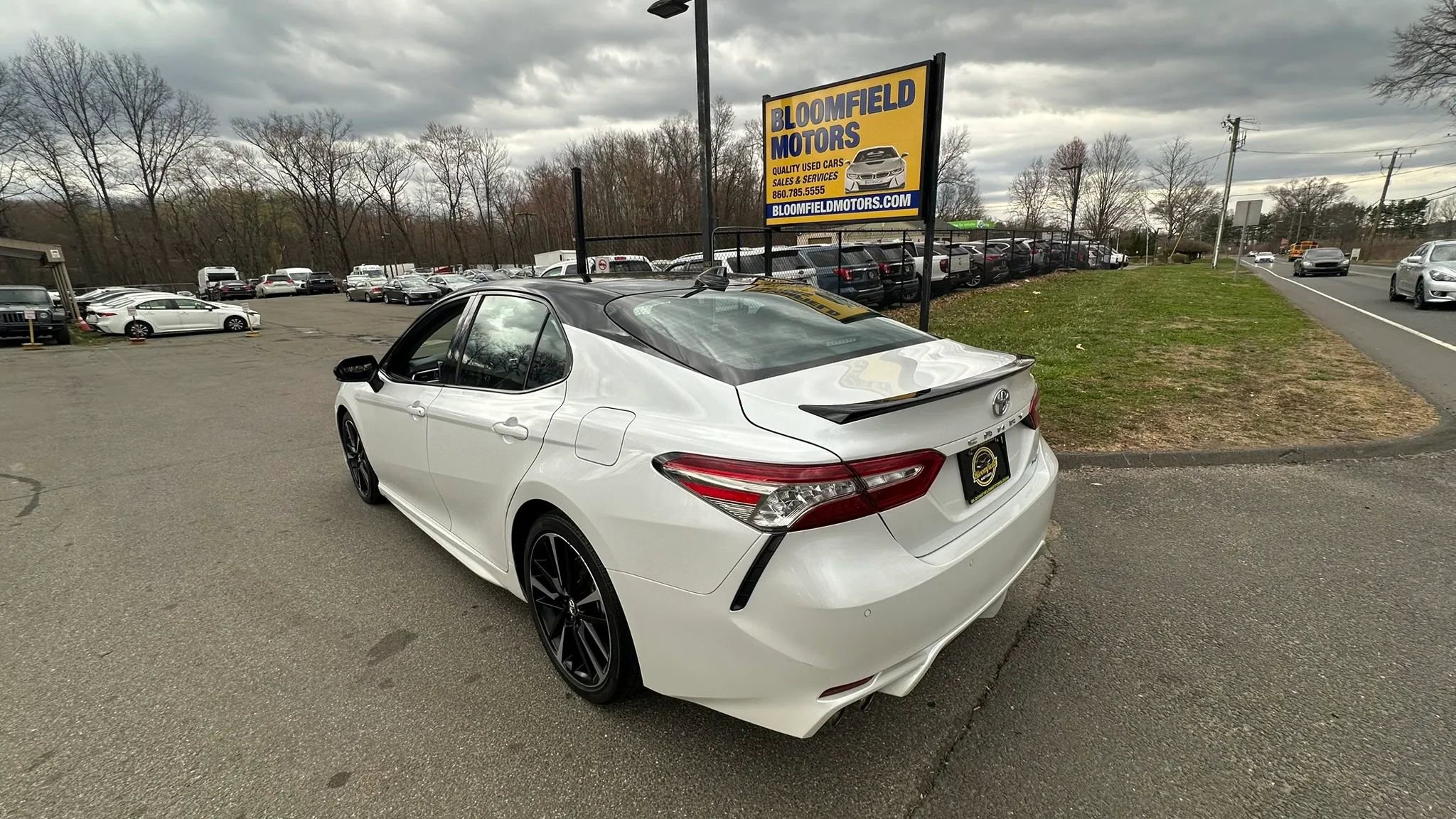 Used 2018 Toyota Camry XSE w/ Driver Assist Package FWD image 7