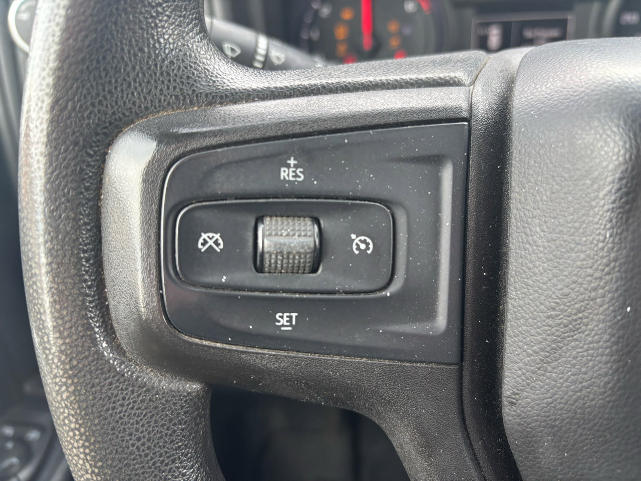 Used 2020 Chevrolet Silverado 2500 Custom w/ Custom Value Package image 16