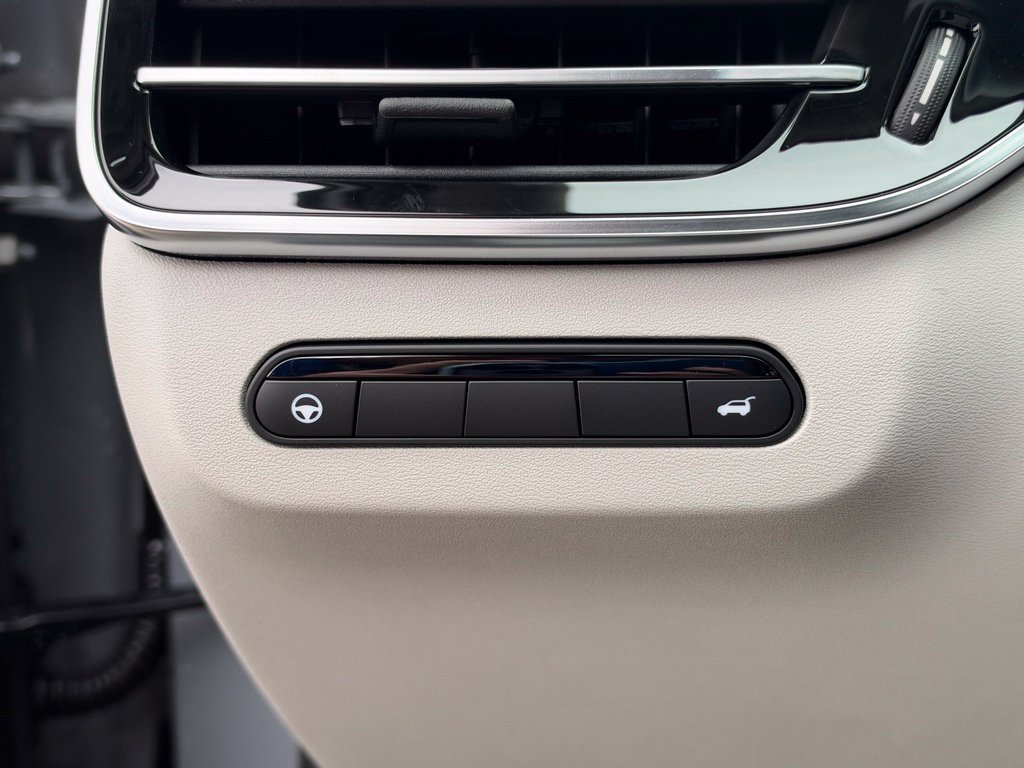 New 2027 INFINITI QX60 Luxe AWD/4WD image 13