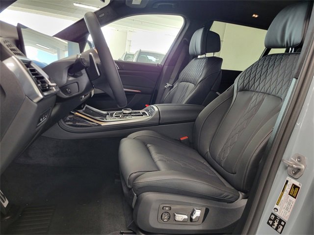 New 2026 BMW X7 xDrive40i w/ Executive Package image 8