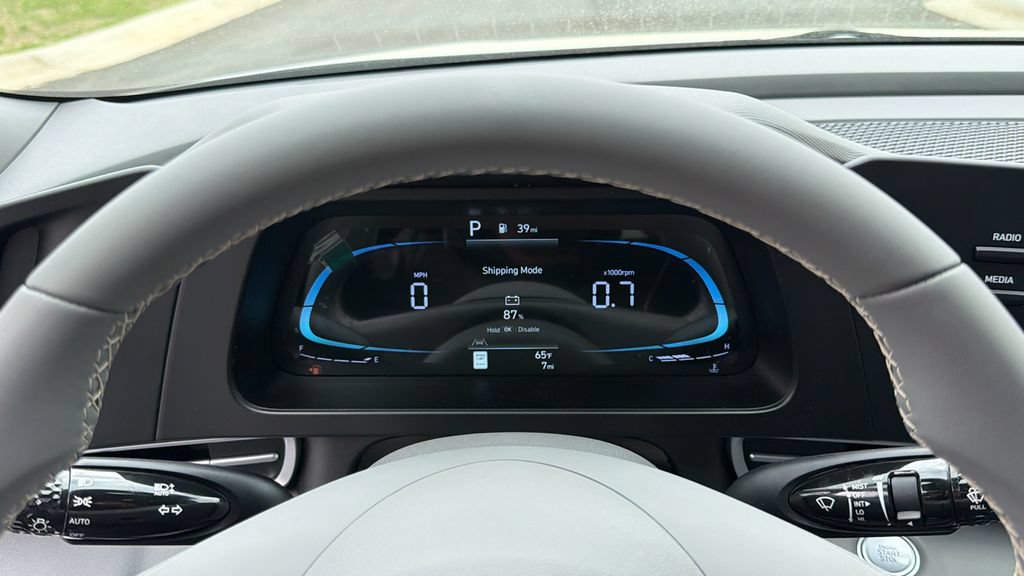 New 2026 Hyundai Elantra Sport w/ Cargo Package FWD image 30