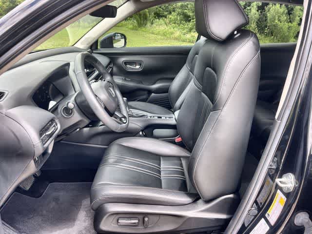 Used 2023 Honda HR-V EX-L image 11