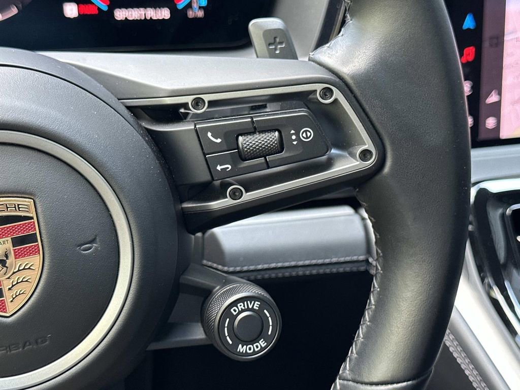 Certified 2024 Porsche Panamera 4 image 21