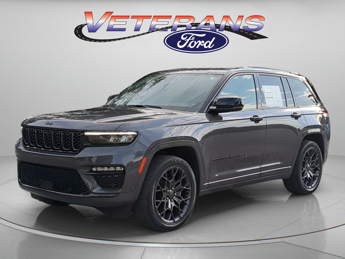 Used 2025 Jeep Grand Cherokee Summit w/ Obsidian Package AWD/4WD video 1