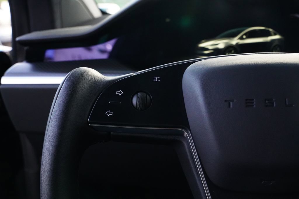 Used 2022 Tesla Model X Plaid AWD/4WD image 26
