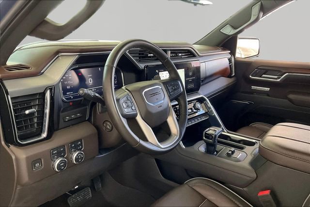 Used 2024 GMC Sierra 1500 Denali w/ Technology Package AWD/4WD image 12