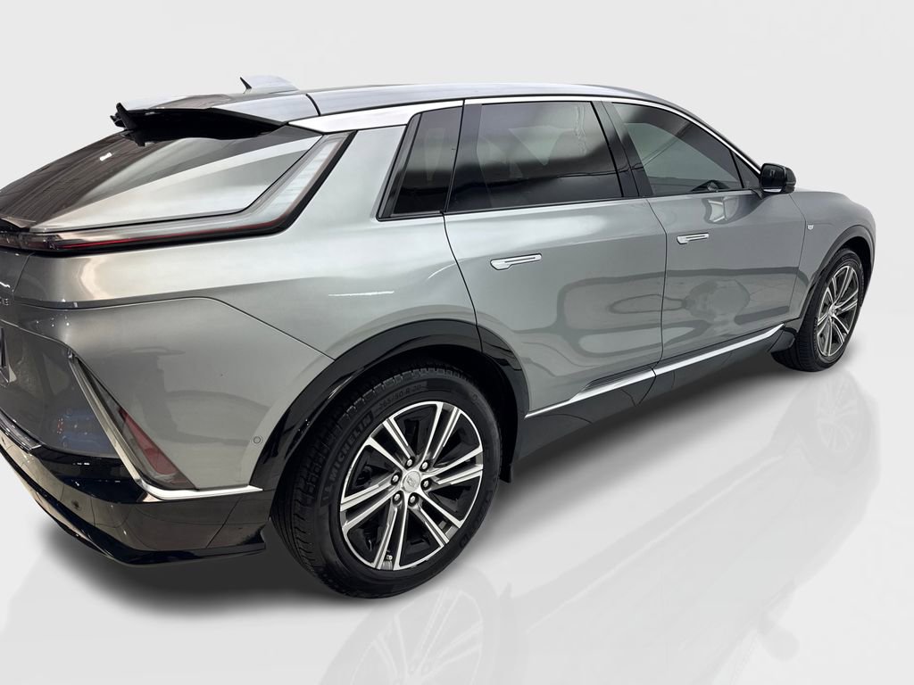 Used 2024 Cadillac Lyriq Luxury RWD image 13