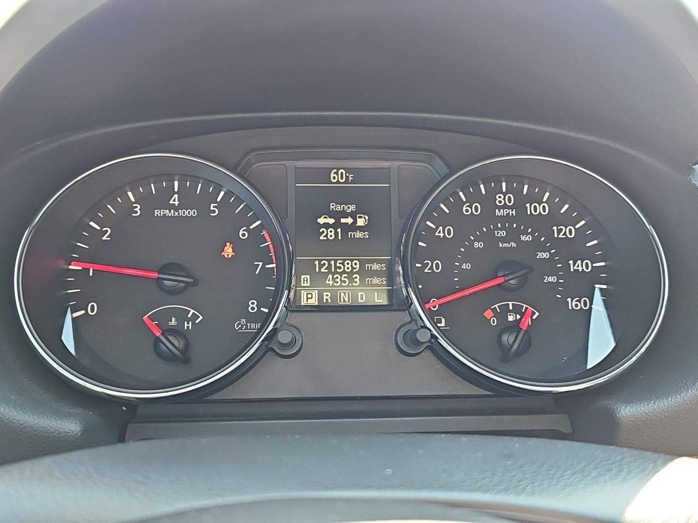 Used 2013 Nissan Rogue SV image 9