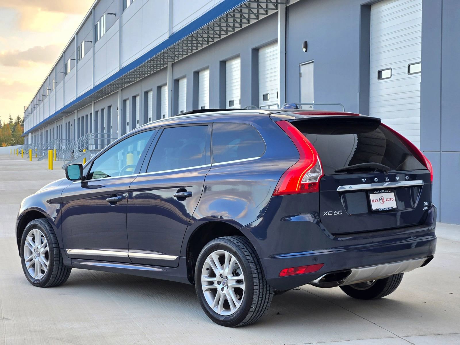 Used 2015 Volvo XC60 T5 image 6