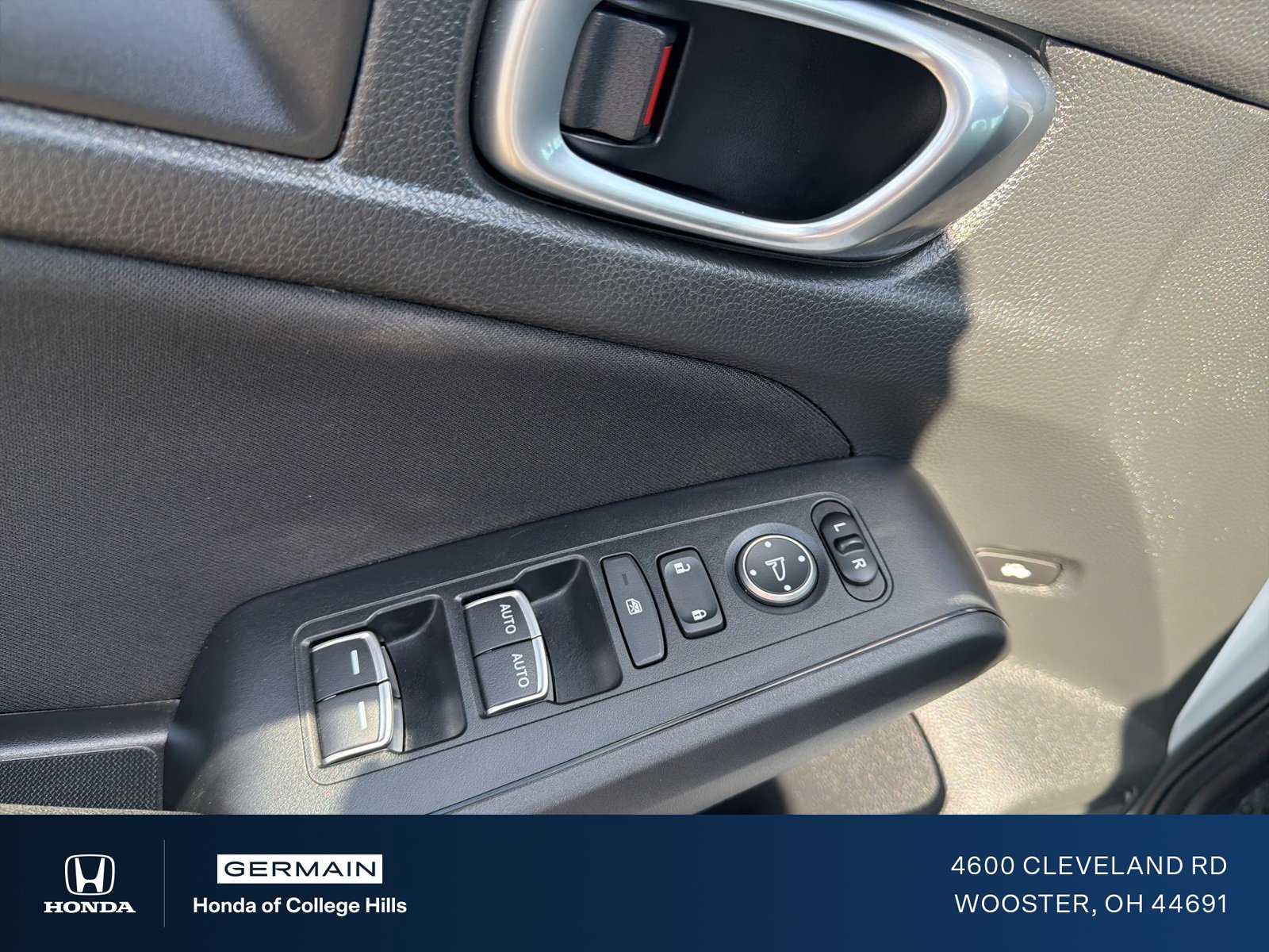 Used 2023 Honda Civic Sport image 15