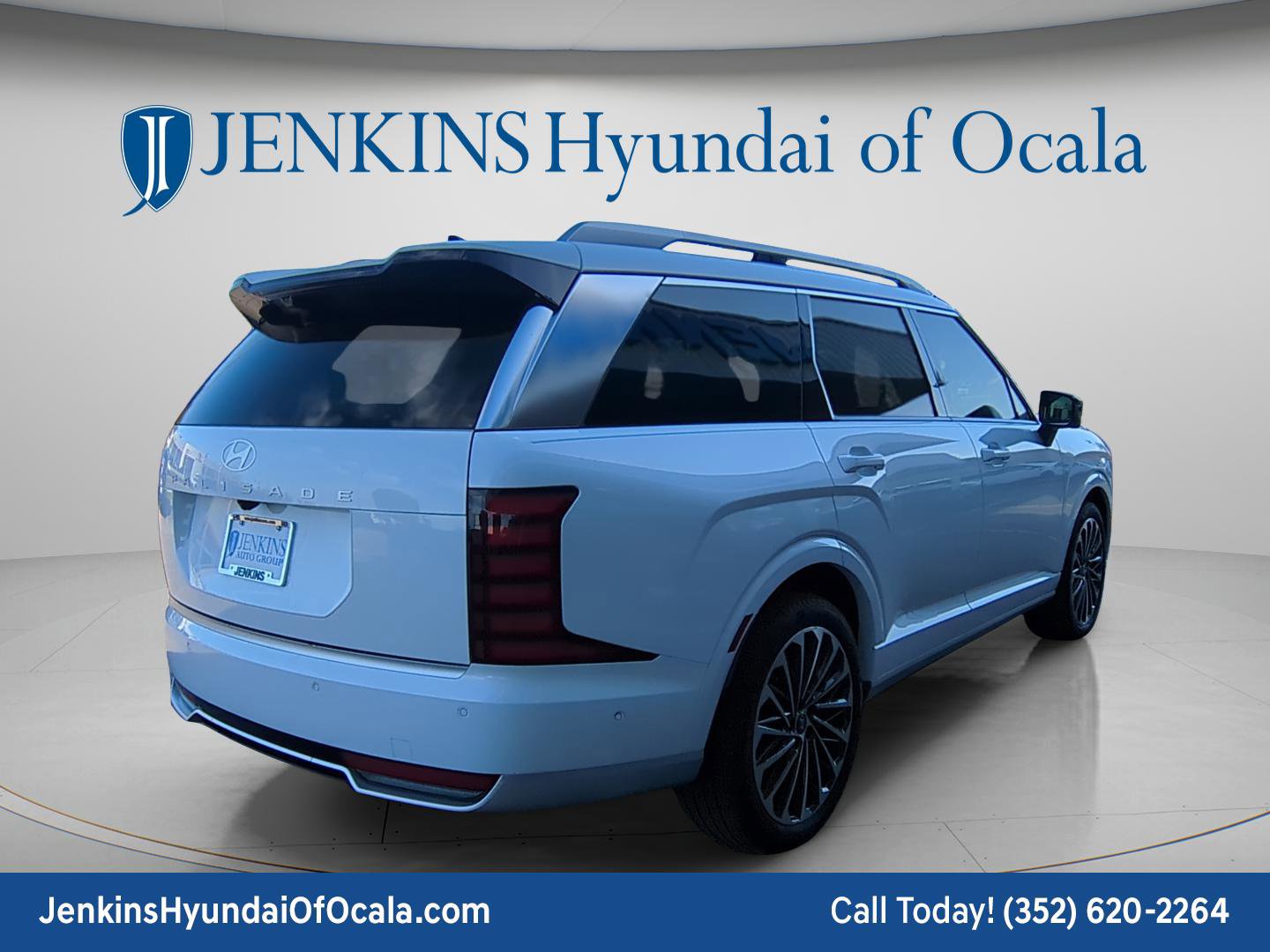 Used 2026 Hyundai Palisade Calligraphy image 3