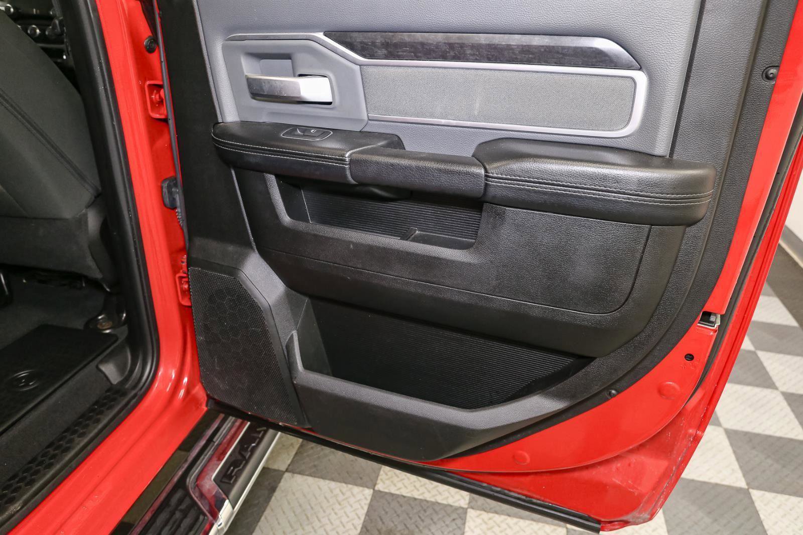 Used 2023 RAM 2500 Big Horn w/ Level 1 Equipment Group image 29