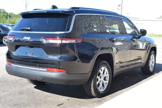 Used 2023 Jeep Grand Cherokee L Limited AWD/4WD image 17