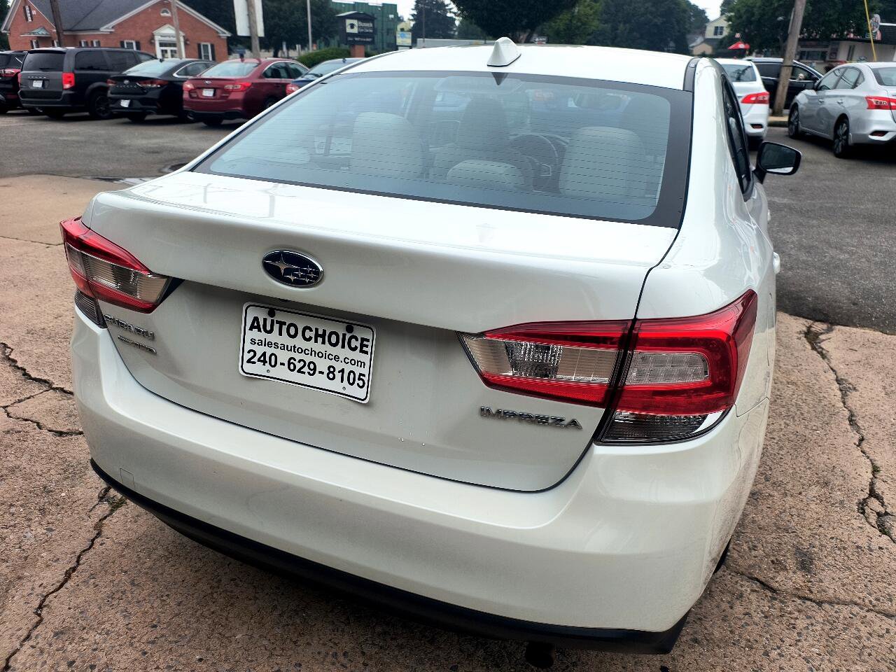 Used 2022 Subaru Impreza 2.0i Premium image 18