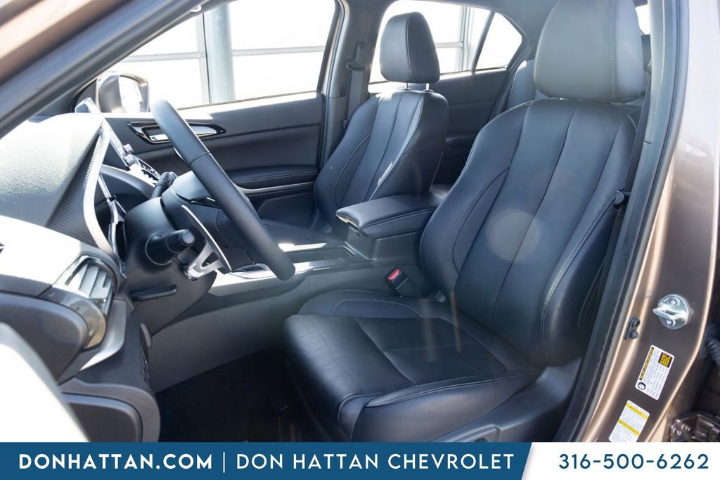 Used 2024 Mitsubishi Eclipse Cross SEL AWD/4WD image 14