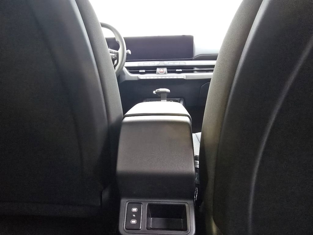 New 2025 Kia K4 LX image 20