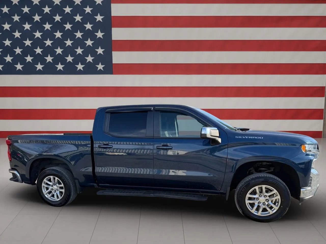 Used 2020 Chevrolet Silverado 1500 LT w/ LT Value Package image 11