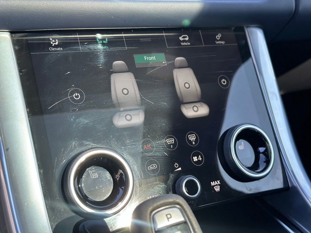 Used 2022 Land Rover Range Rover Sport HST image 40