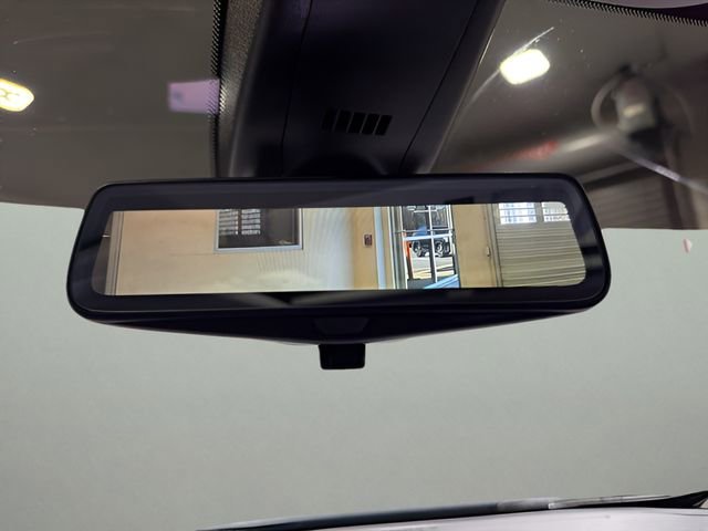 Used 2020 Buick Enclave Avenir w/ Avenir Technology Package image 26