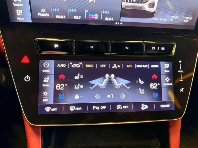 Used 2023 Maserati Grecale Modena AWD/4WD image 17