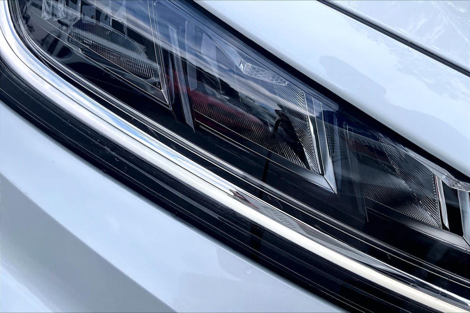 New 2027 Volkswagen Jetta SE FWD image 13