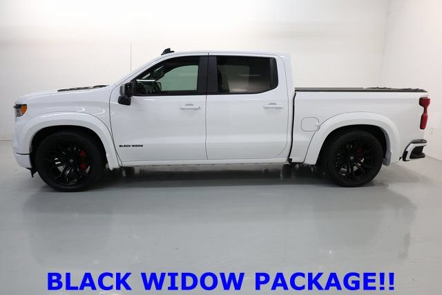 Used 2025 Chevrolet Silverado 1500 RST AWD/4WD image 3