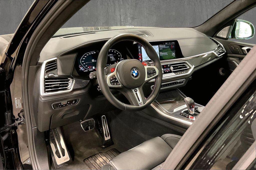 Used 2023 BMW X5 M w/ Executive Package AWD/4WD image 17