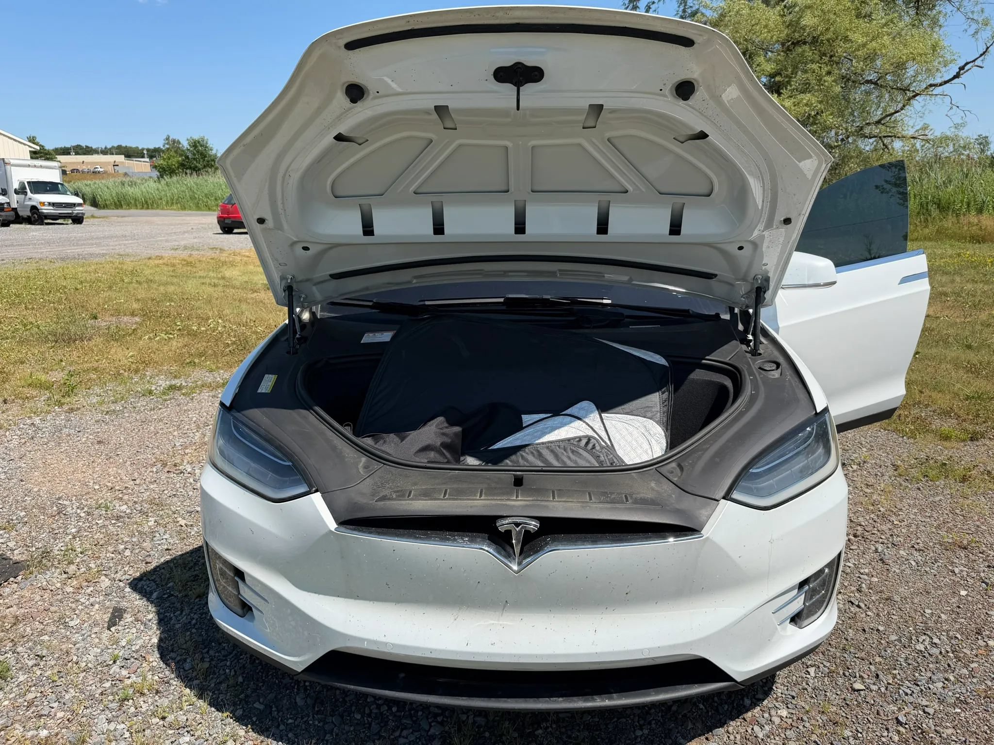 Used 2016 Tesla Model X 90D AWD/4WD image 26