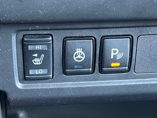 Used 2023 Nissan Frontier PRO-4X AWD/4WD image 31