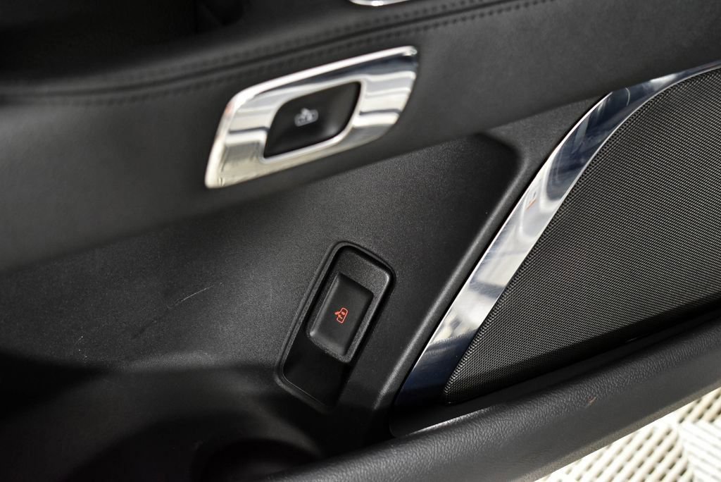 Used 2018 Lincoln Continental Reserve FWD image 20