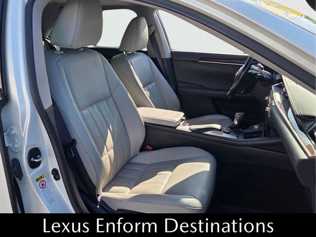 Used 2017 Lexus ES 350 w/ Luxury Package FWD image 17