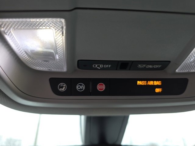 Used 2019 GMC Acadia SLE image 24