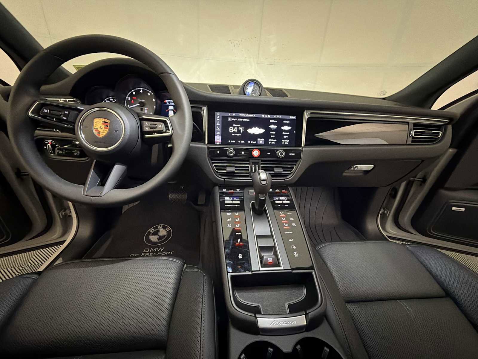 Used 2026 Porsche Macan S AWD/4WD image 17