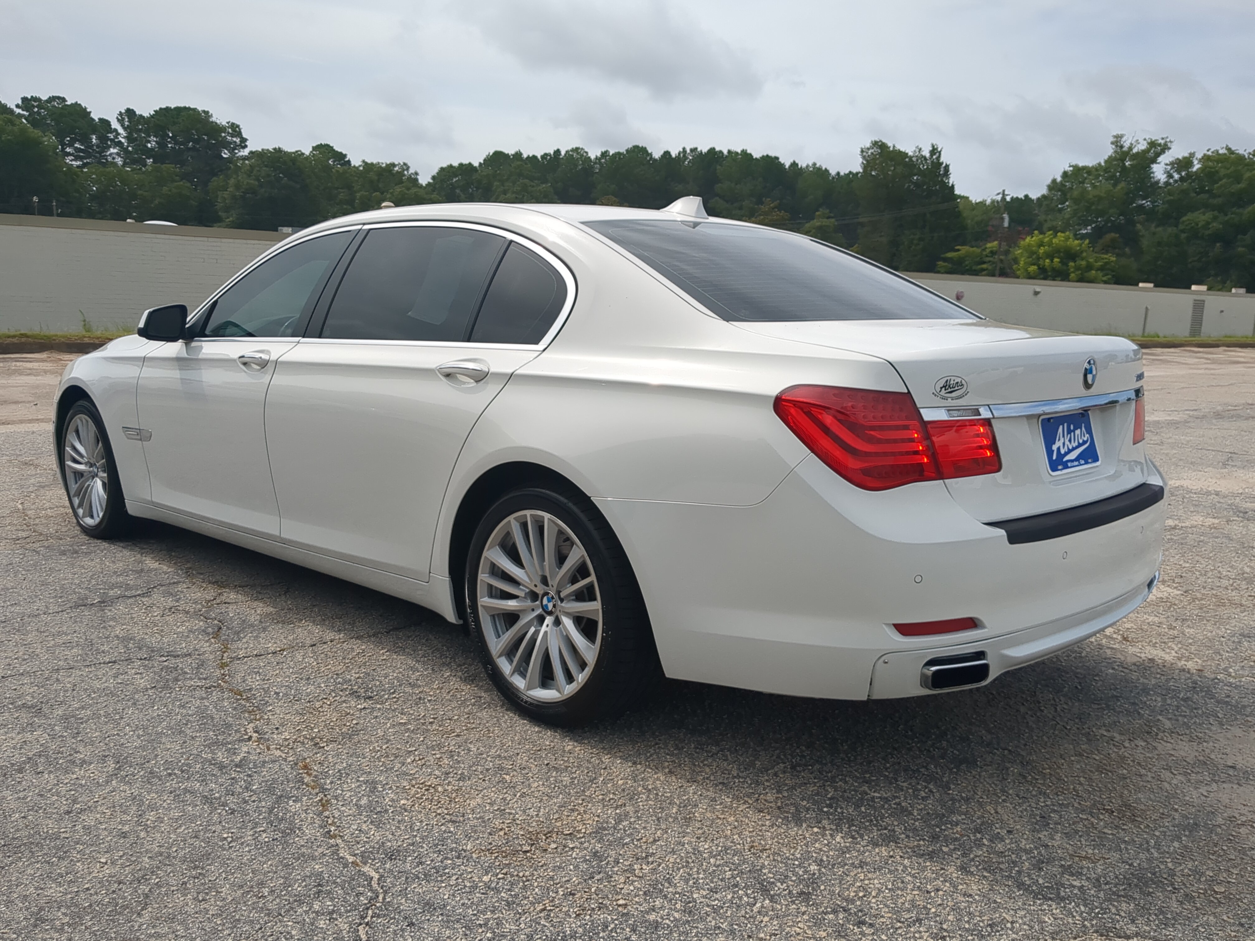 Used 2011 BMW 750Li RWD image 5