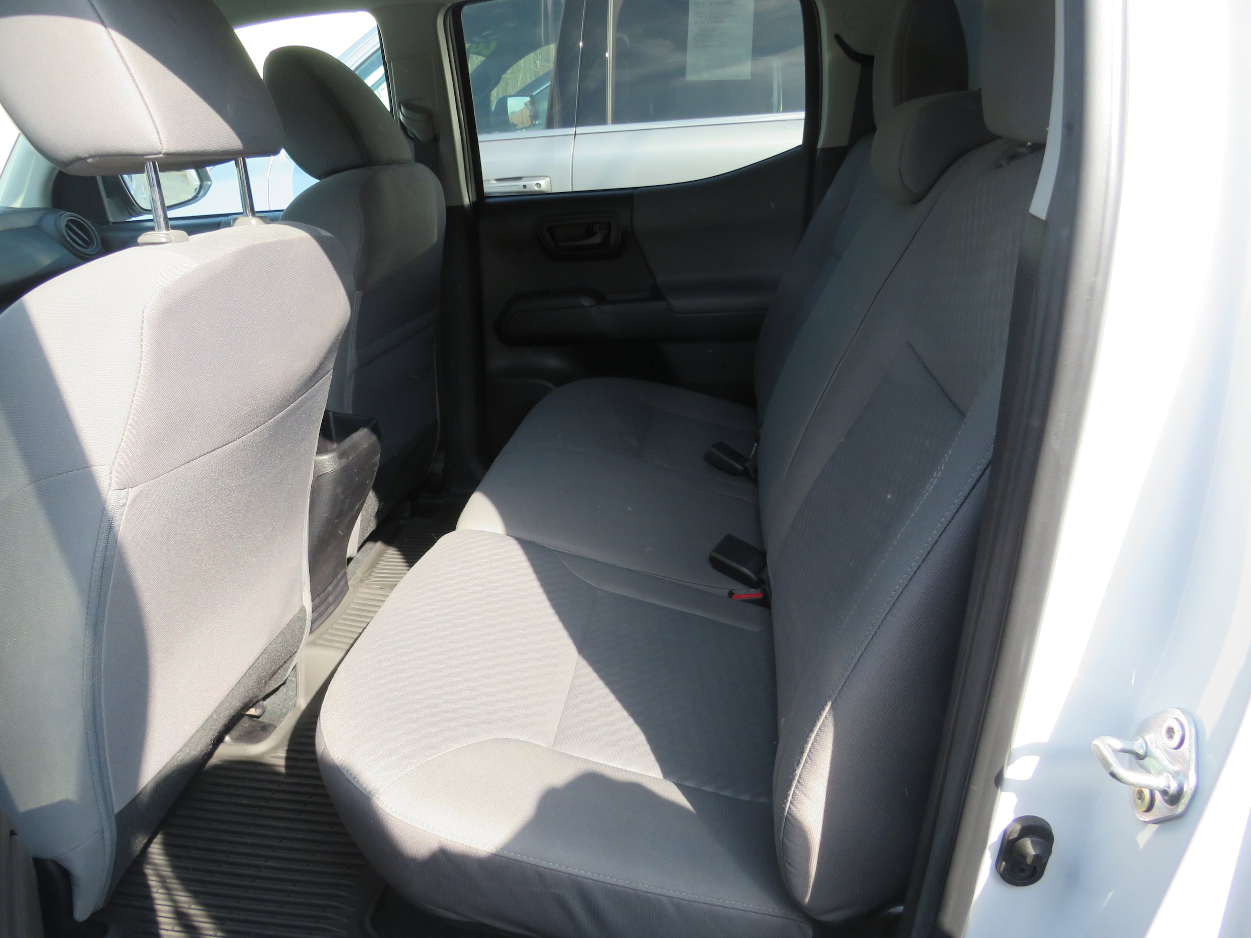 Used 2023 Toyota Tacoma SR image 7