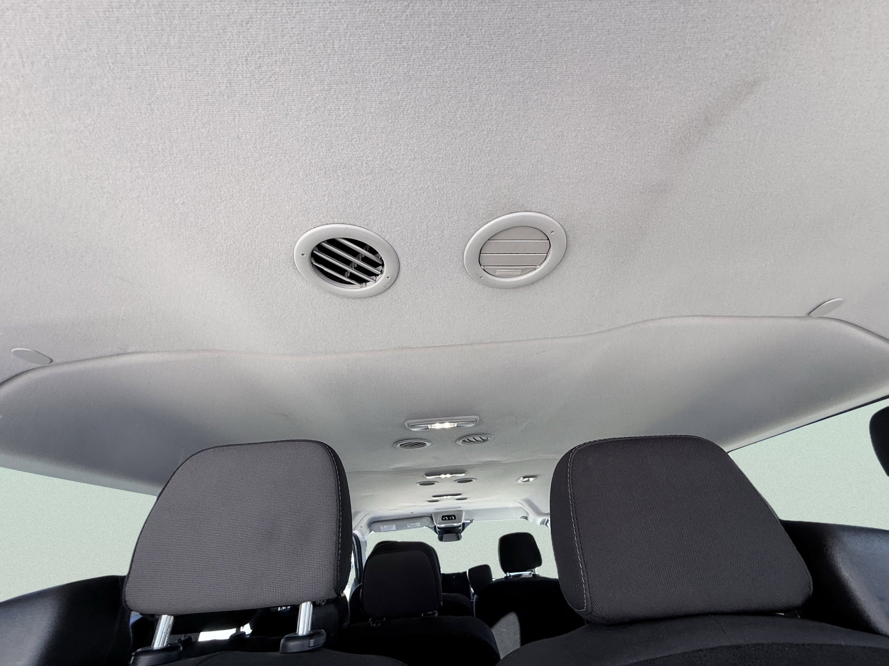 Used 2023 Ford Transit 350 XLT image 12