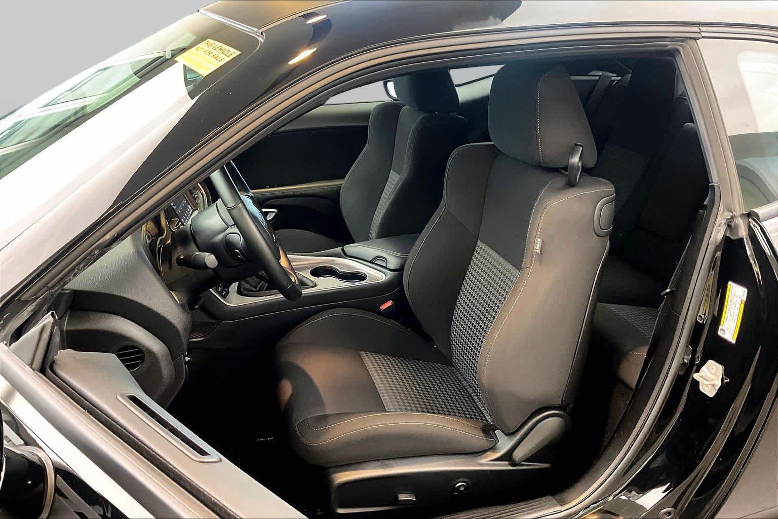 Used 2021 Dodge Challenger R/T Scat Pack w/ T/A Package RWD image 8