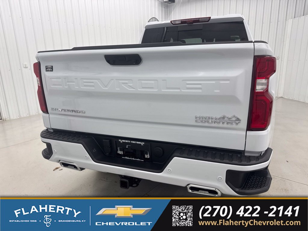 New 2026 Chevrolet Silverado 1500 High Country w/ Technology Package AWD/4WD image 4