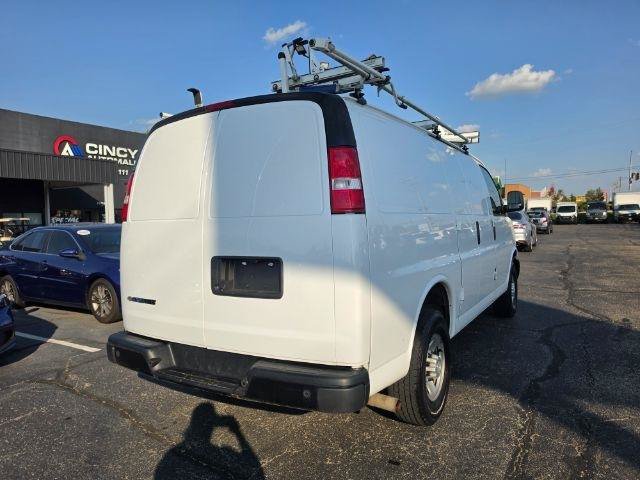 Used 2020 Chevrolet Express 2500 w/ Driver Convenience Package RWD image 5