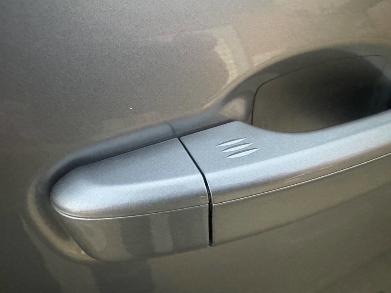 Used 2019 Honda Insight EX image 10